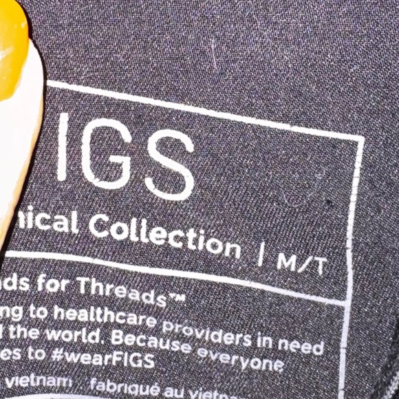 Figs | Black Jogger Pants & Underscrub set Size M - Picture 4 of 9